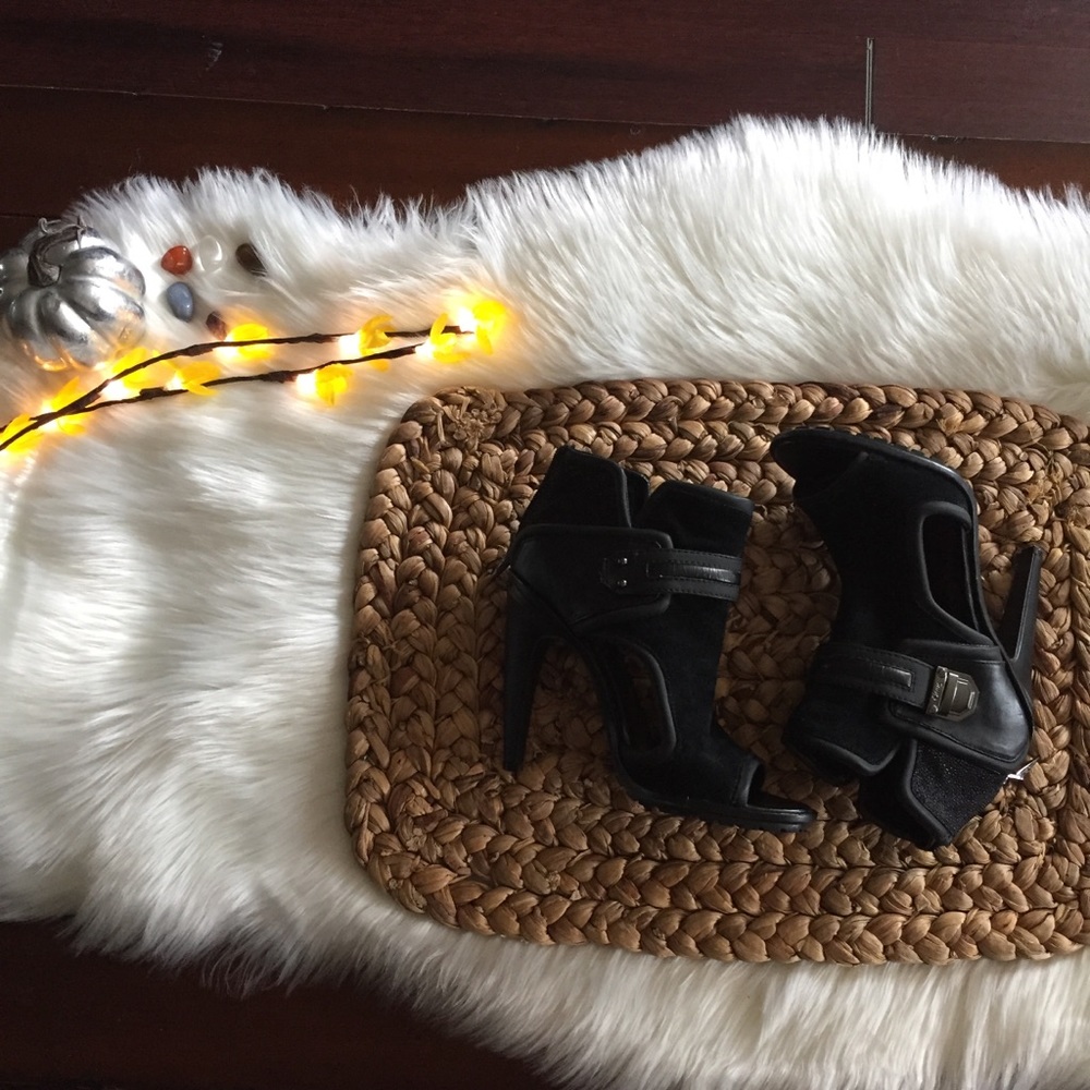 Circus By Sam Edelman Open Toe Stiletto Booties Sz
